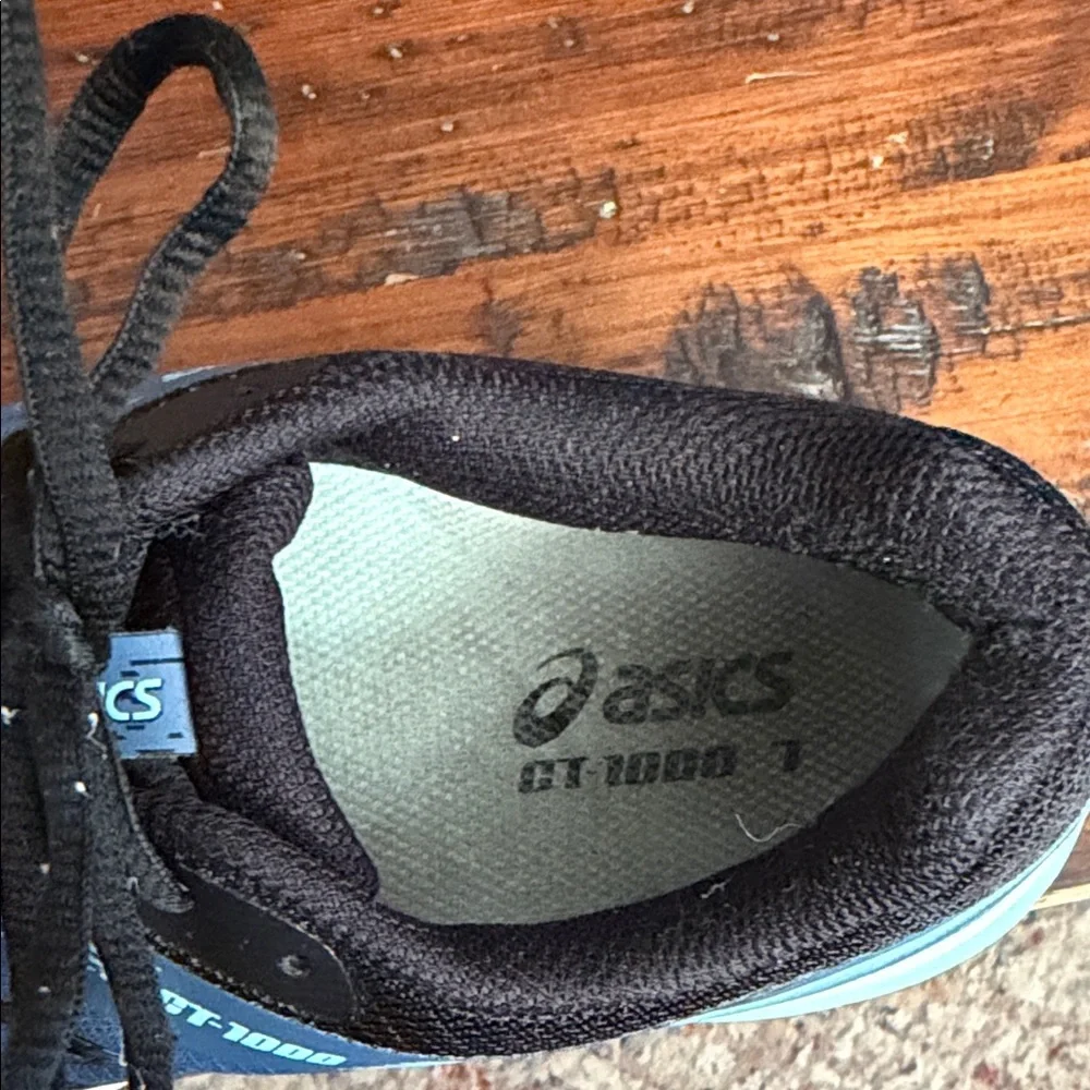 ASICS Women's Blue and Black Athletic Shoes 9 - Picture 2 of 8